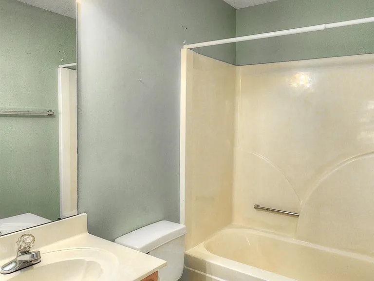 262 Waters Edge Ln #262 — Photo 8