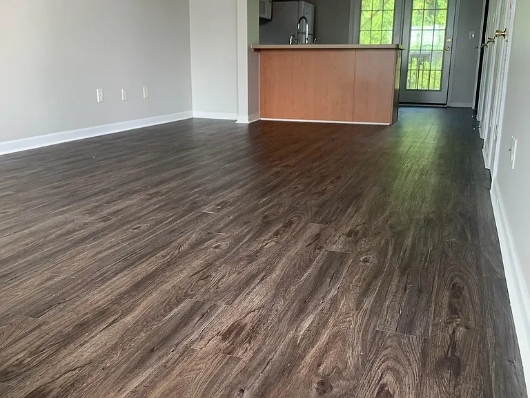 241 S Irwin St #9 — Photo 3