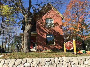 1112 Howard St, Petoskey, MI 49770