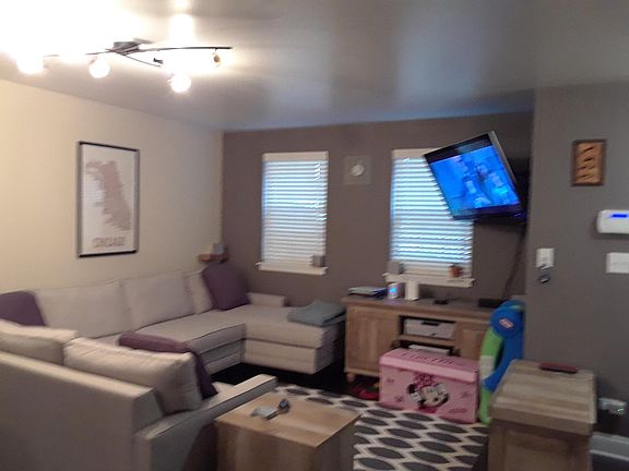 4th image of 1451 N Larrabee St #A