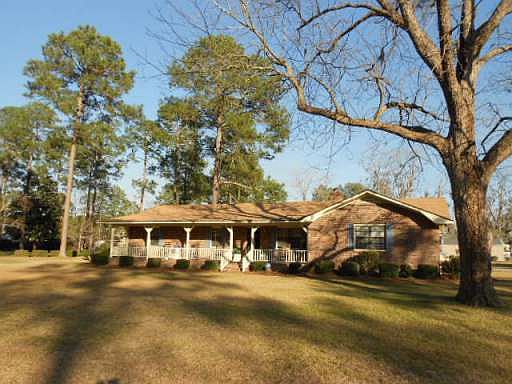 2nd image of 3849 Glen Meade Dr