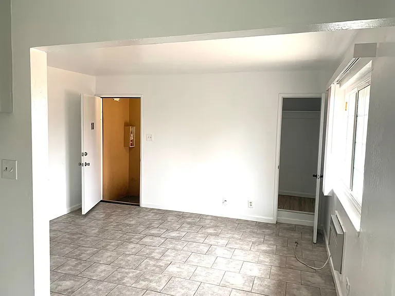6240 Martin Luther King Jr Blvd #18 — Photo 7