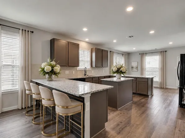 2906 Lawrence Park Ct, Conroe, TX 77304