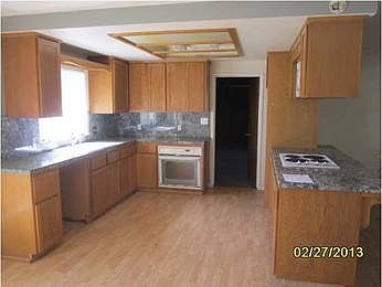 4th image of 25799 Avenue 18 1/2
