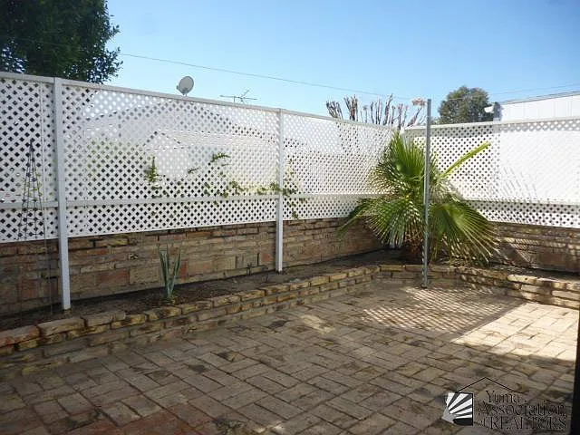 10311 E 30th Pl — Photo 4