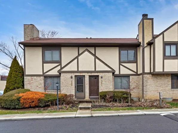 5291 Wood Run Blvd, Columbus, OH 43220
