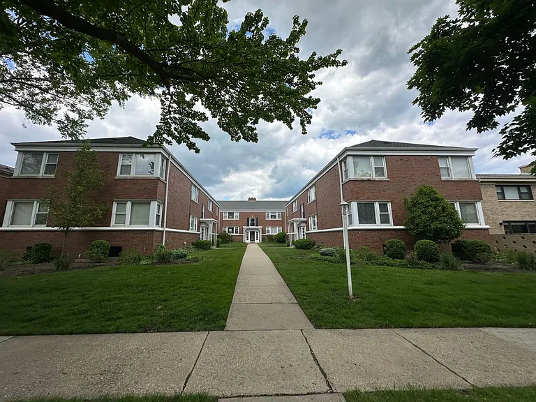 371 Central Ave — Photo 17