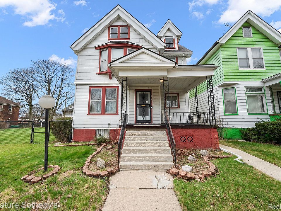 1st image of 1731 Helen St
