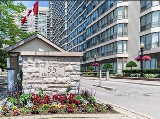 55 Elm Dr W #PENTHOUSE 02, Mississauga, ON L5B 3Z3