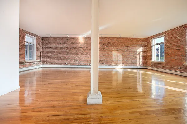 Rented by Voro NYC | media 12