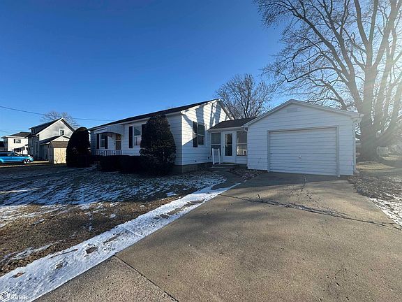 4th image of 816 Valley St