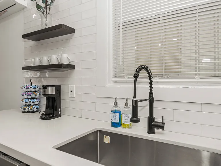 102 S Lockwood Dr #2 — Photo 10
