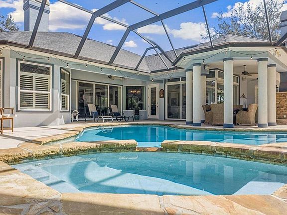 4th image of 2835 Pebble Beach Dr