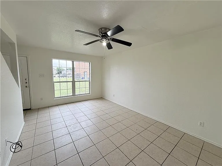1210 Industrial Blvd #A — Photo 5
