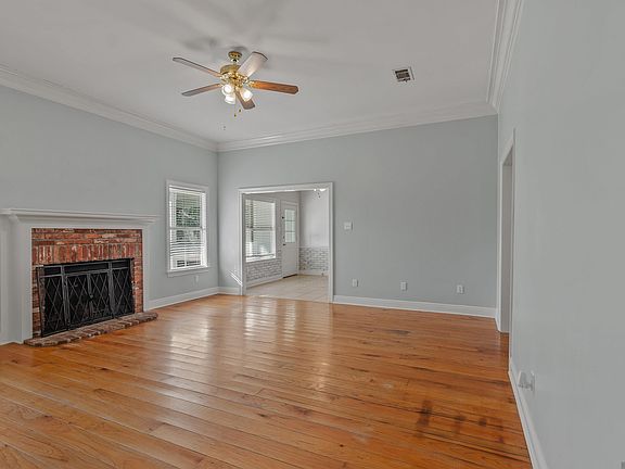 4th image of 3508 Ash St
