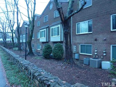 211 Church St #D, Chapel Hill, NC, 27516