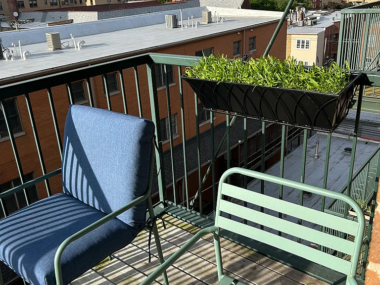 811 Chicago Ave #603 — Photo 9