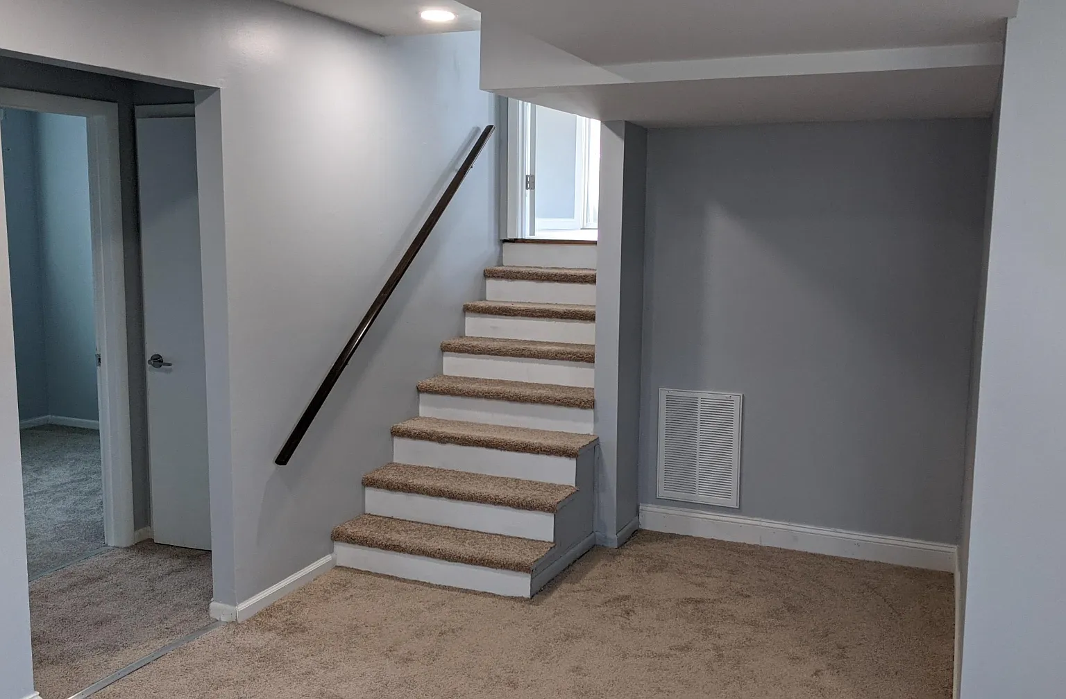 4 bed, 2.5 bath, 2200 sqft, $3,300 — Photo 1