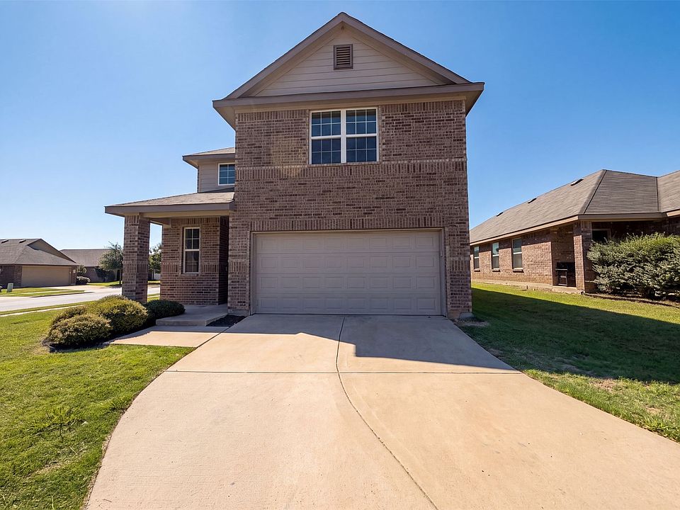 1st image of 1713 Blue Jay Dr