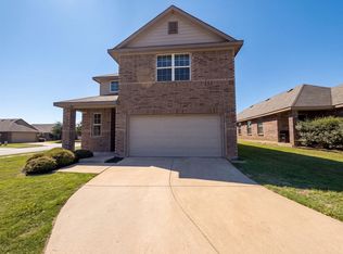 1713 Blue Jay Dr, Ennis, TX 75119
