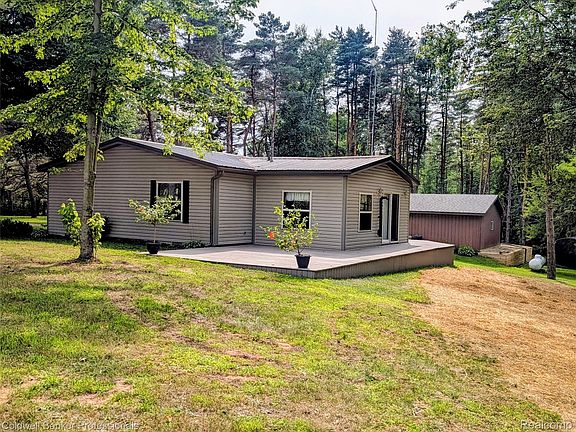 4th image of 6895 Lanway Rd