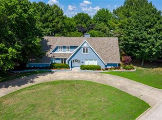 2713 W Kathy Ln, Rogers, AR 72758