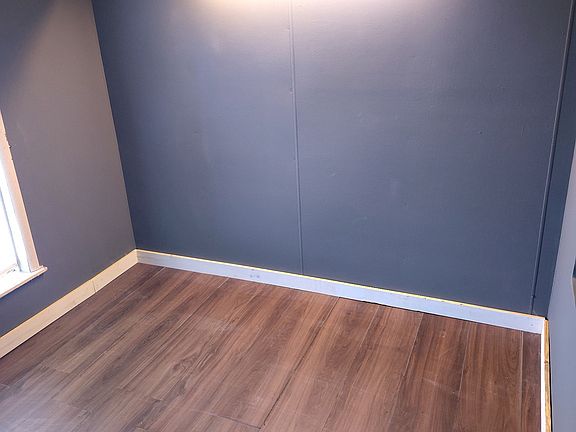 3rd image of 101 N Main St #L2