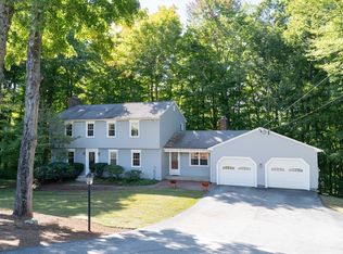74 Old Farm Rd, Sturbridge, MA 01566