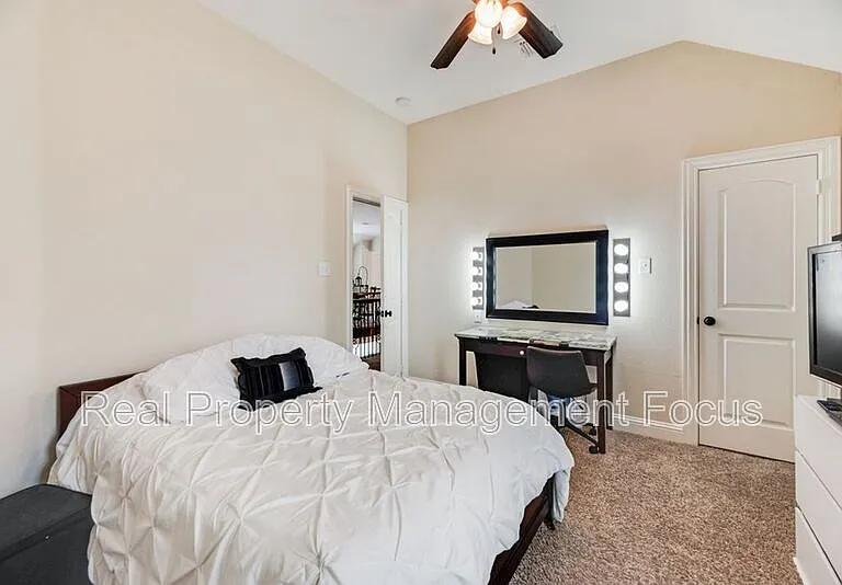 3625 Funston Dr — Photo 43