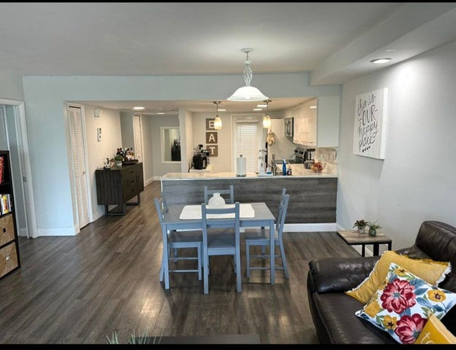 3090 N Course Dr APT 601, photo 4