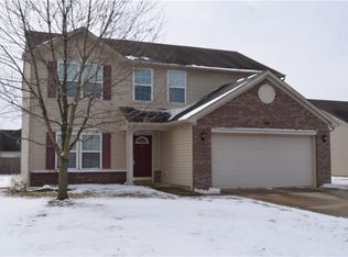 612 Lighthouse Dr, Fortville, IN 46040
