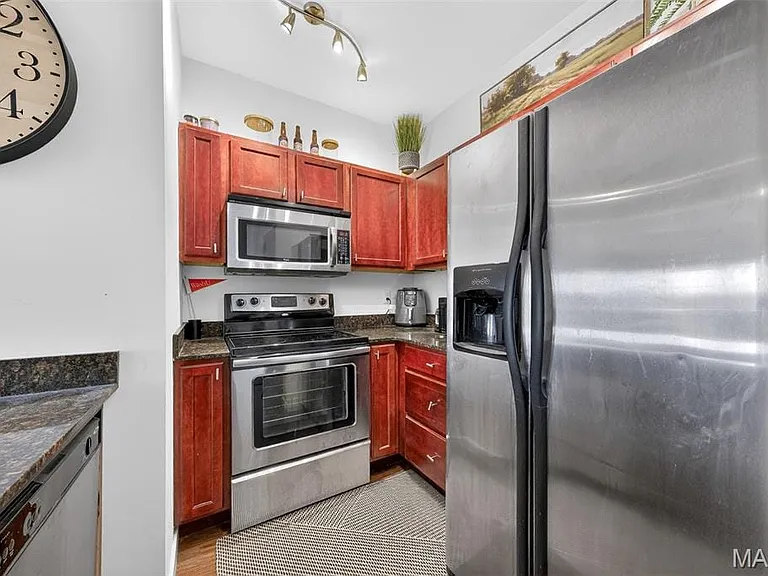 849 Westgate Ave #305 — Photo 6