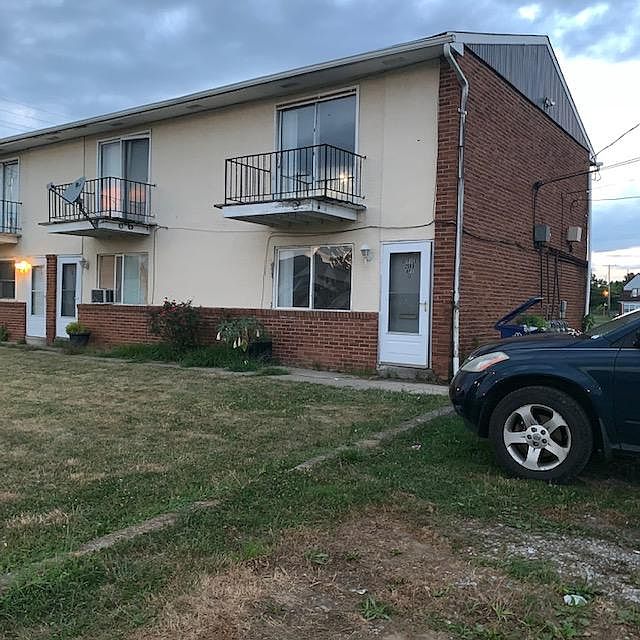 1st image of 2060 Joyce Ave APT D
