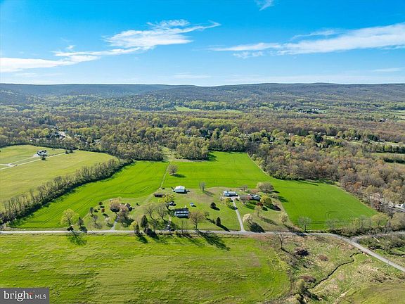3rd image of 10524 Stull Rd