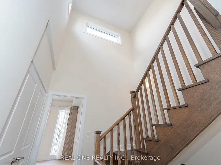 28 Credit Ln — Photo 40