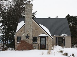 4123 Colonial Blvd, Batavia, NY 14020