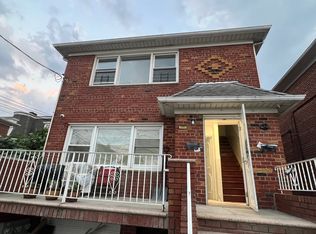 147-40 18th Ave #3, Whitestone, NY 11357