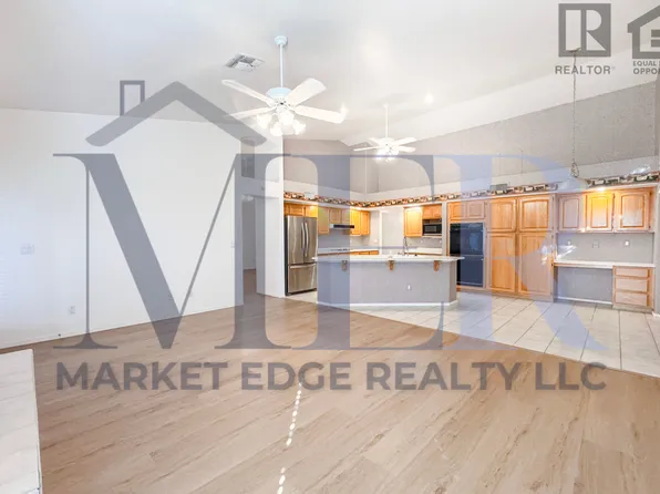 6273 W Louise Dr, Glendale, AZ 85310