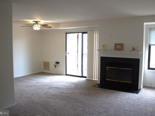 1105 Castle Harbour Way UNIT 2B, Glen Burnie, MD 21060