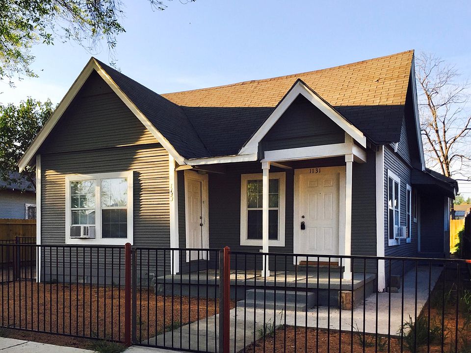 1131 W Lynwood Ave