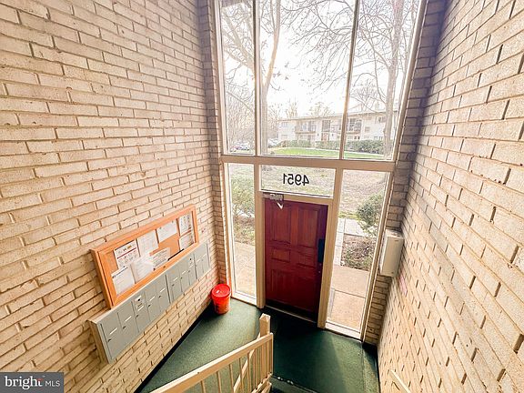 4th image of 4951 Americana Dr APT 208