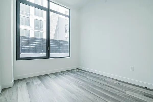 Rented by EXR | media 6