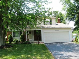 497 Pickerington Hills Dr, Pickerington, OH 43147