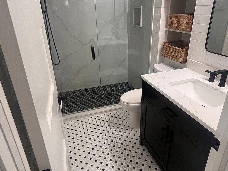 15 Addington Cres #BASEMENT — Photo 8