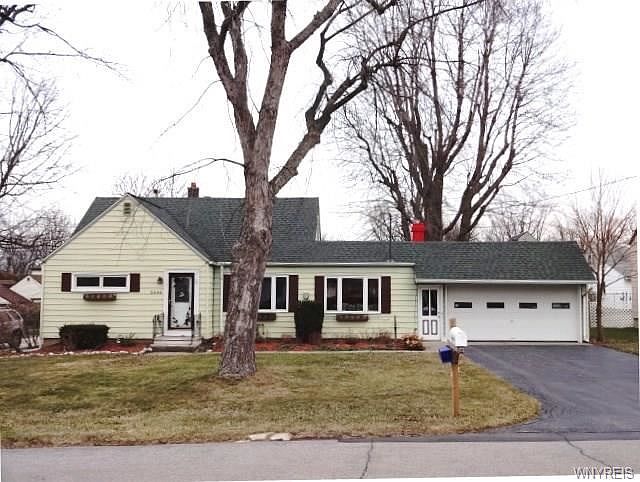 1st image of 2646 Greenfield Ave