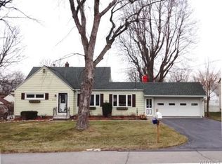 2646 Greenfield Ave, Hamburg, NY 14075