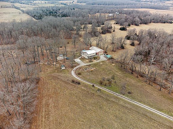 3rd image of 1407 County Road 7550