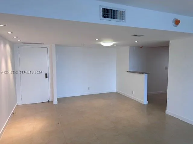 4900 N Ocean Blvd #705 — Photo 7