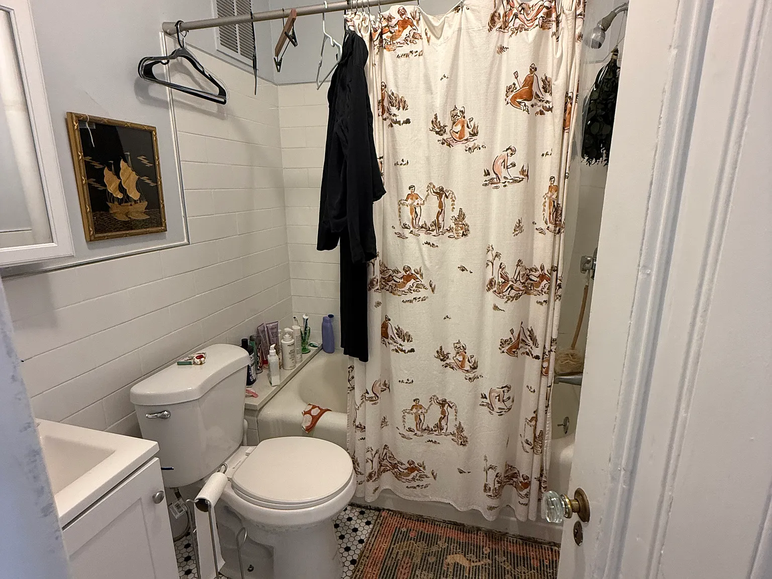 Studio, $2,500 — Photo 4