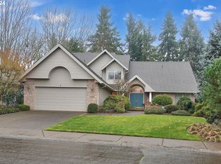 7400 SW Fairway Dr, Wilsonville, OR 97070